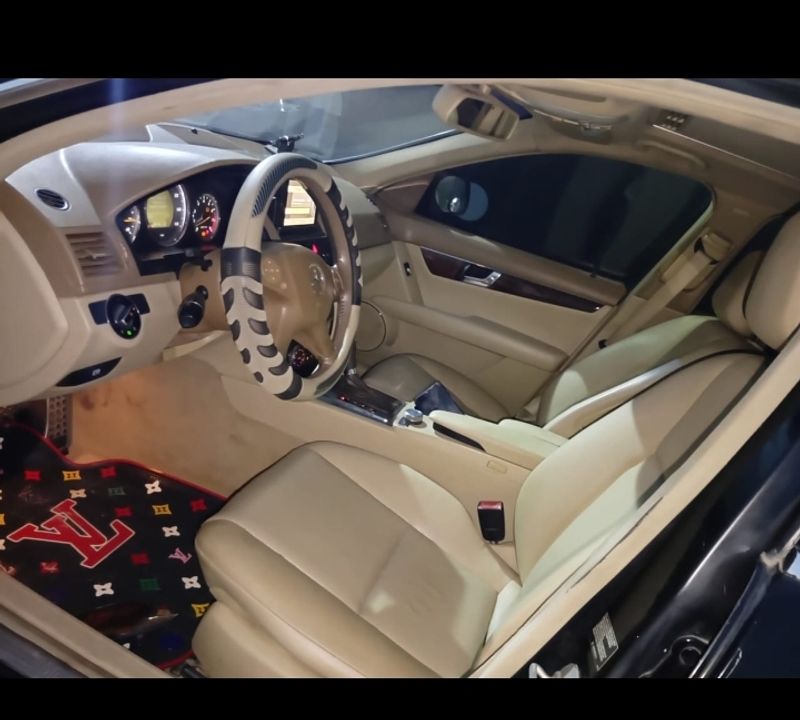 Thumbnail 4 of 2008 MERCEDES-BENZ C-Class